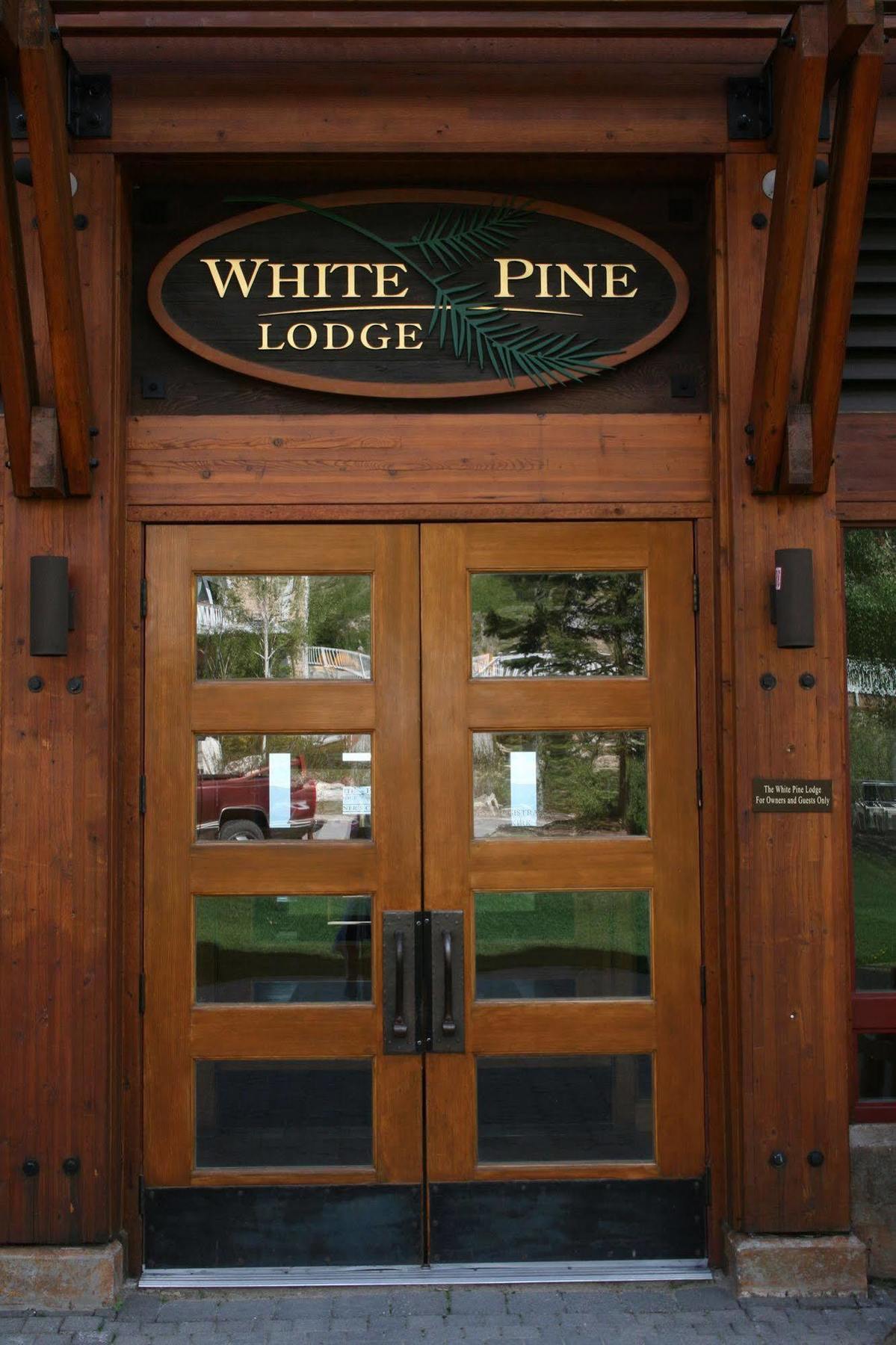 斯魏策尔山度假胜地白色松树小屋酒店 桑德波因特 外观 照片